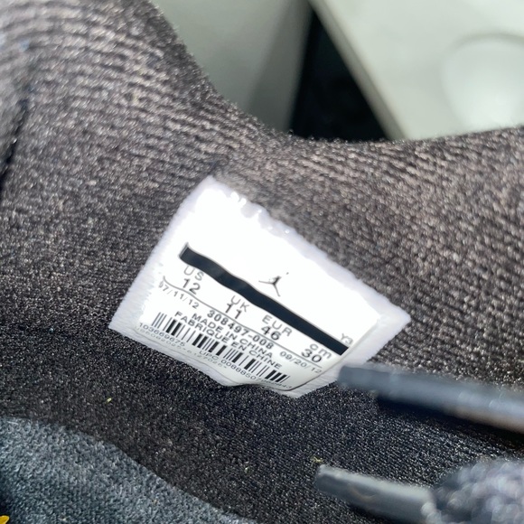 Jordan 4 thunder - Picture 6 of 7